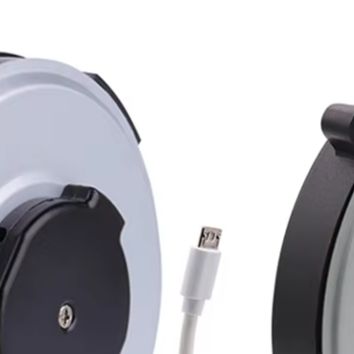 Outdoor Power Extension Cord - ホワイト 2芯 0.75mm² 自動巻き取り式電源コードリール 1.8m 延長ケーブル